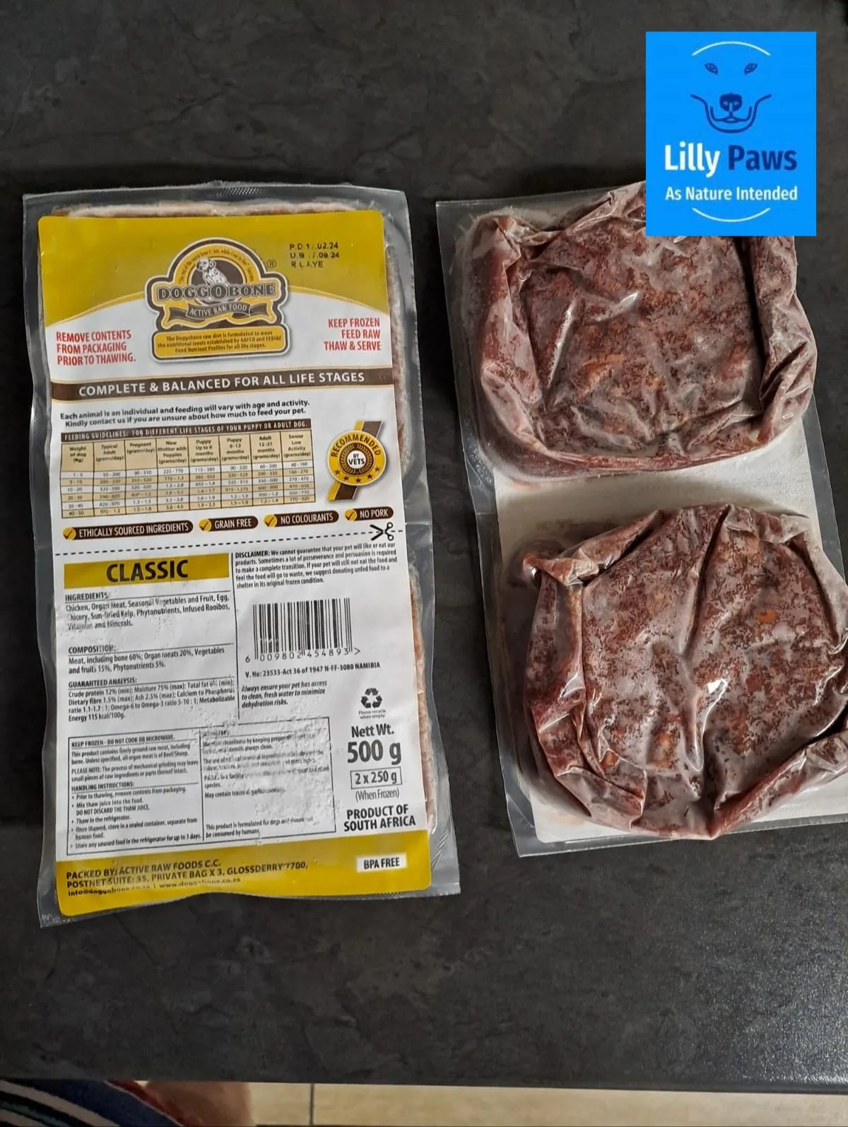 Raw feed packaging showing 500g rolls